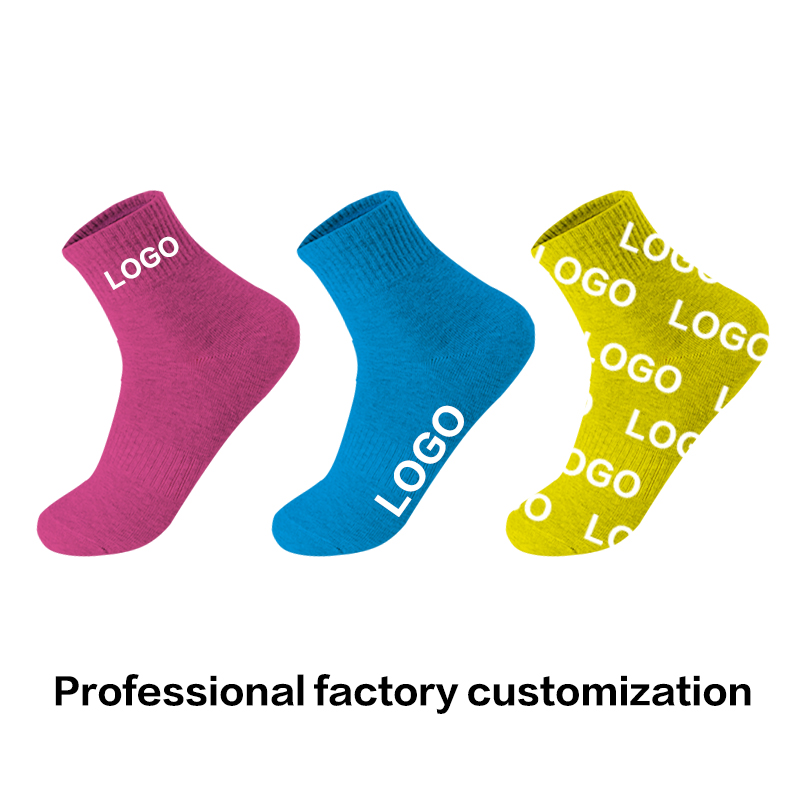 OEM Quality Crew Fashion Jacquard Mænd Gym Basketball Sportssok Terry Anti Slip Custom Socks Logo